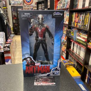 Ant-Man PVC Diorama - Avengers Initiative - Diamond Gallery - Marvel - Statue