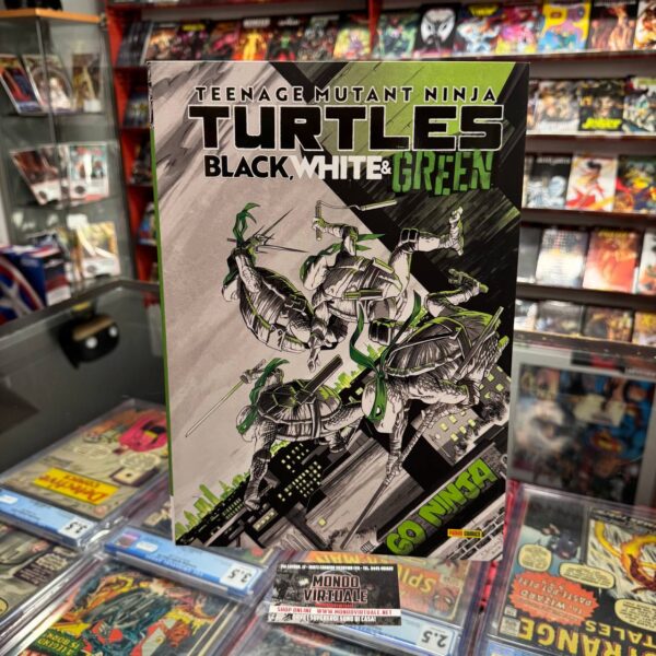 Teenage Mutant Ninja Turtles Black, White & Green - Panini Comics - TMNT